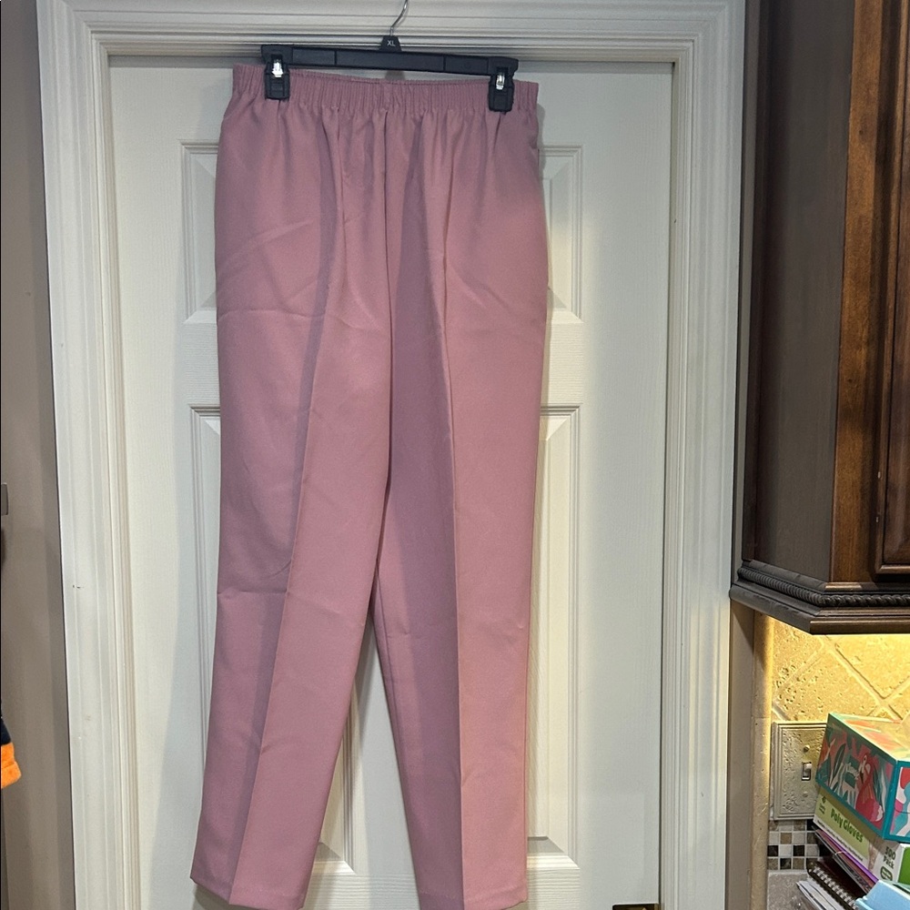 NWT BonWorth Women’s Pink Pants